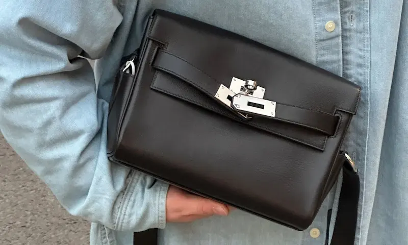 Replica Hermes Kelly Messenger Bag black Evercolor leather crossbody bag with silver lock hardware