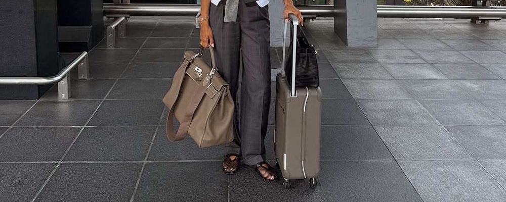 Replica Hermes Kelly 50 Voyage oversized travel bag for weekend trips