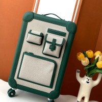 Replica Hermes R.M.S Cargo Cabin Suitcase - Green Luggage Front View Replica Hermes R.M.S Cargo Cabin Suitcase in green color with iconic hardware.