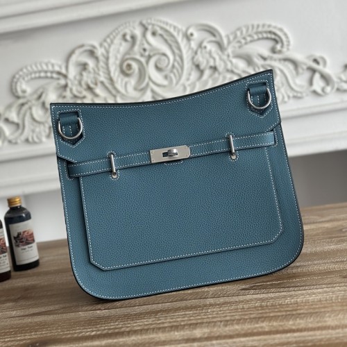 Replica Hermes Jypsiere 28 Bag - Blue Jean Togo Leather Front View Replica Hermes Jypsiere 28 Bag in Blue Jean Togo leather with crossbody design.