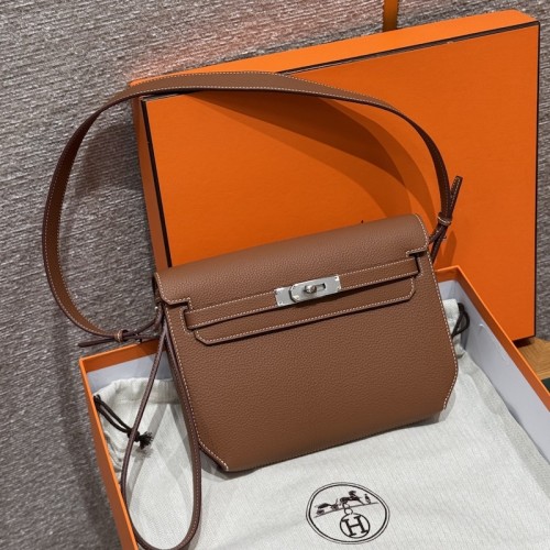 Replica Hermes Kelly Depeches 25 Pouch - Gold Calfskin