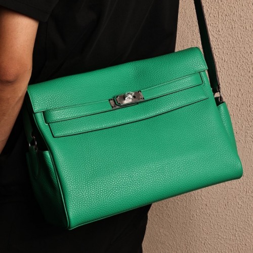 Replica Hermes Kelly Messenger GM Bag Bamboo green Togo leather crossbody bag with silver Kelly lock hardware