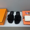 Hermes Women's Oran Sandal Shearling Black
