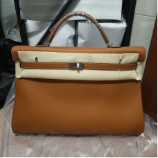 Replica Hermes Voyage Kelly 50 Gold Togo Replica Hermes Voyage Kelly 50 Gold Togo PHW travel bag